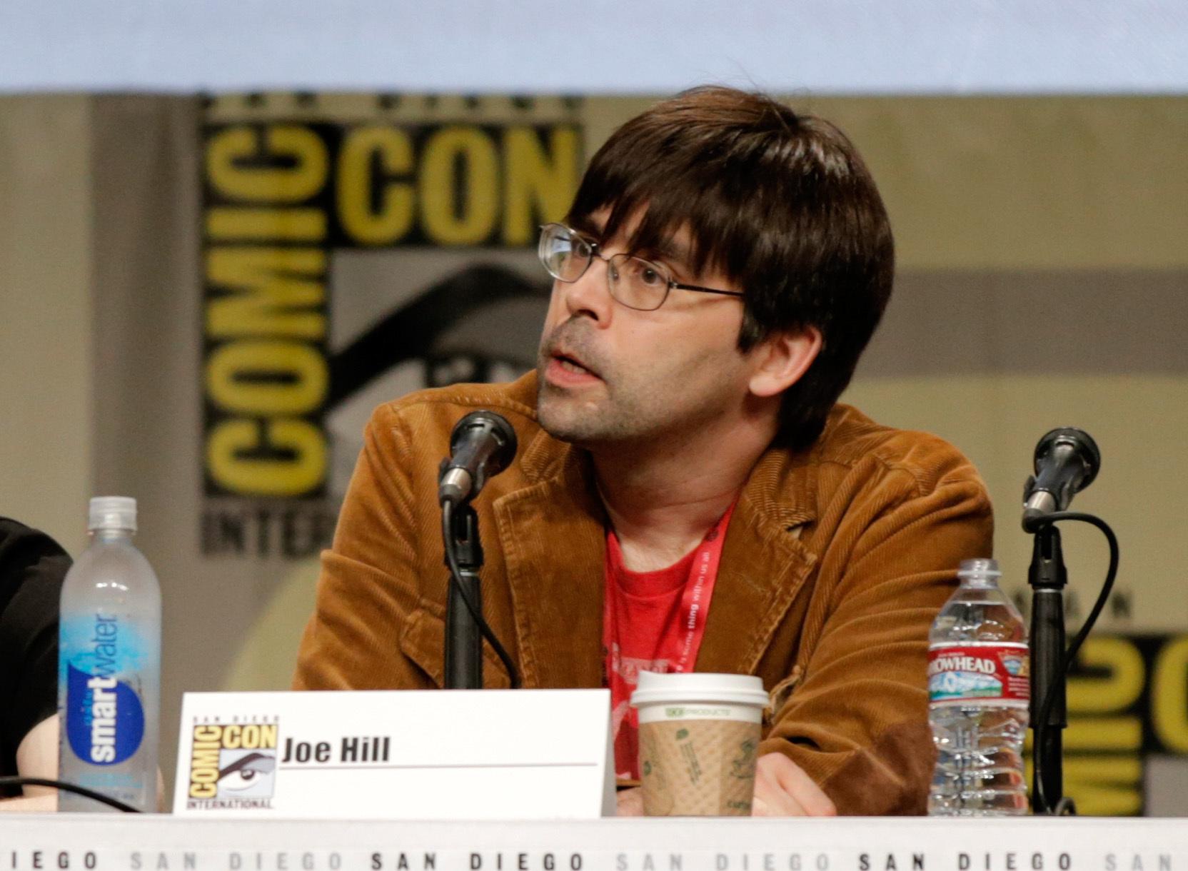 actor Joe Hill large photo