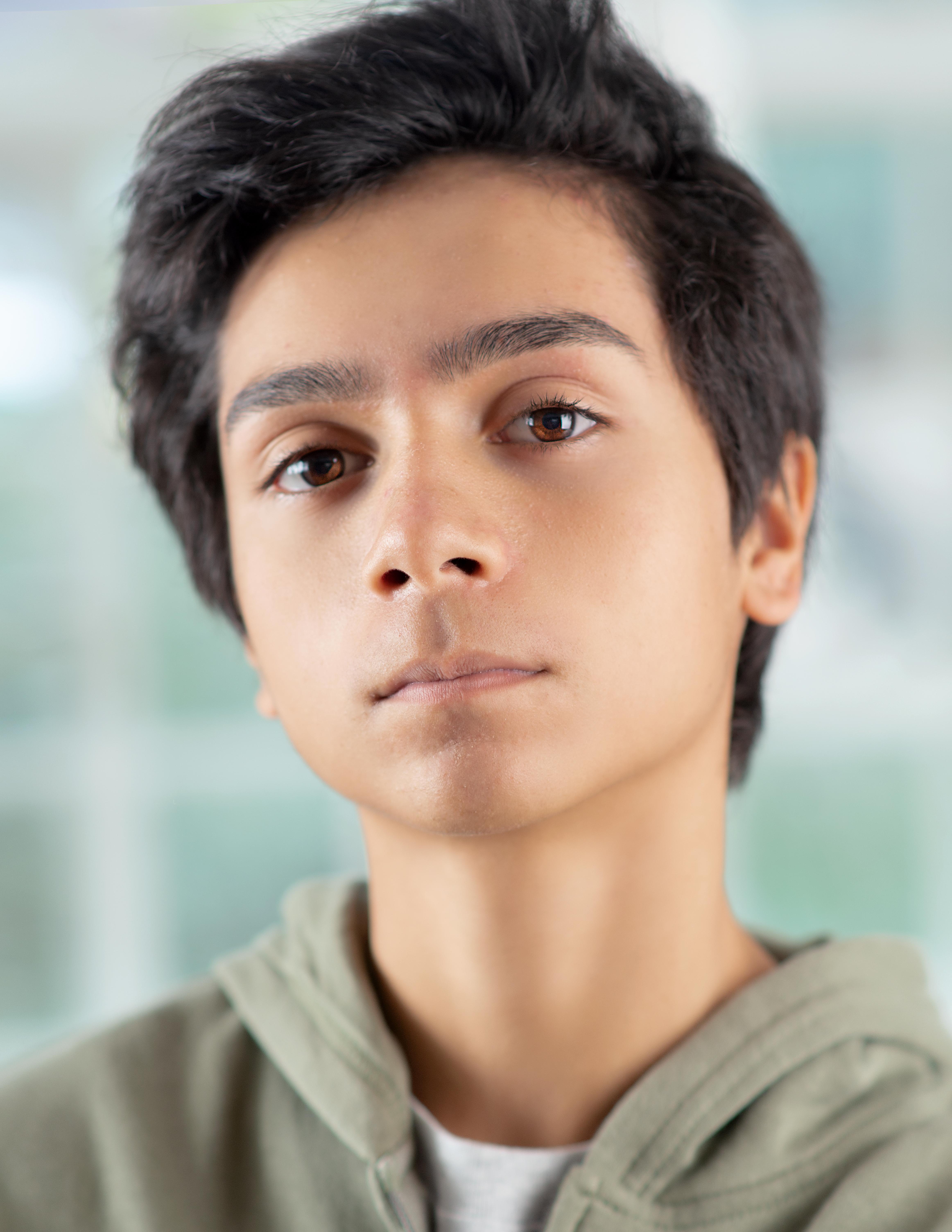 actor Alexander Molony large photo