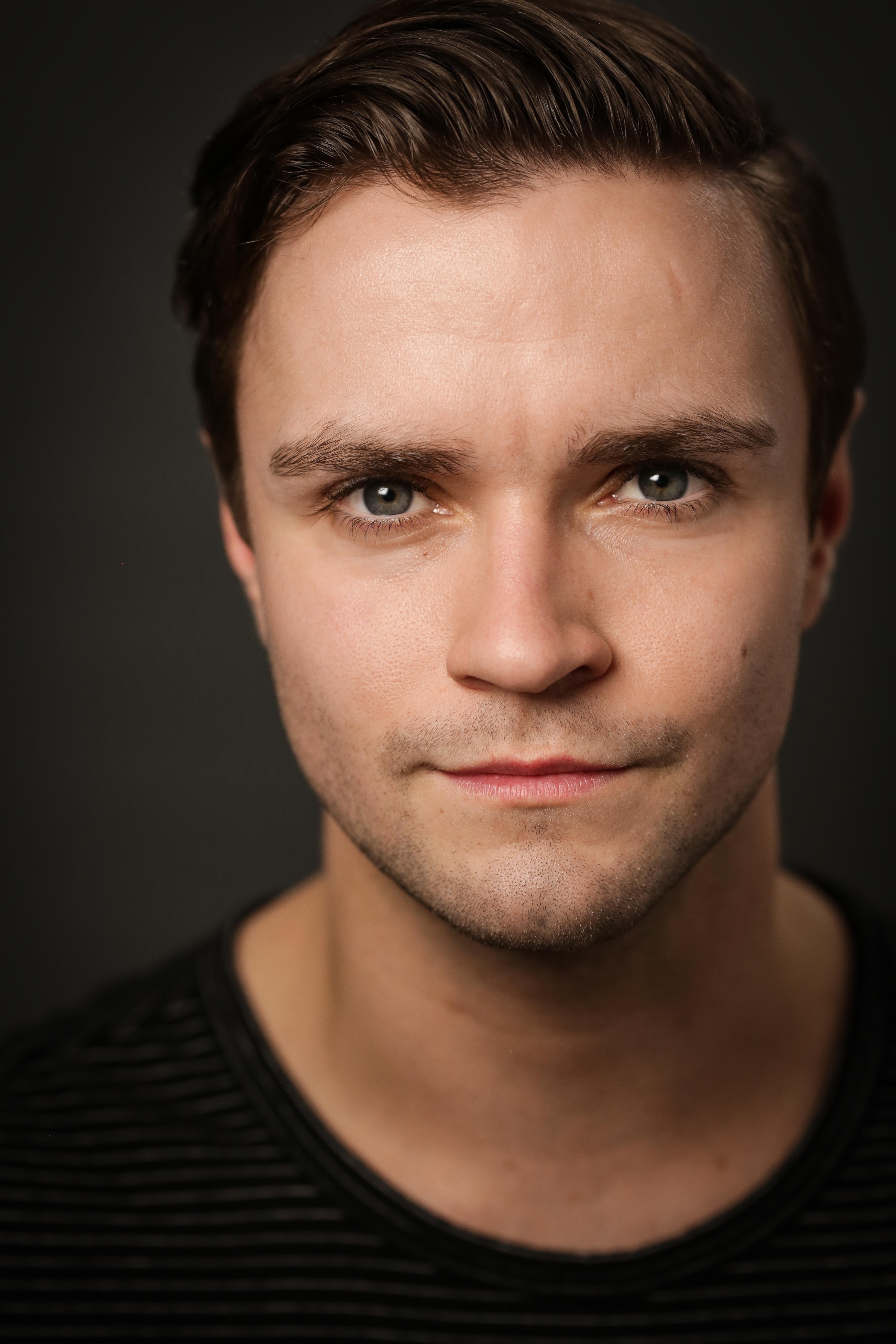 actor Camden Filtness large photo