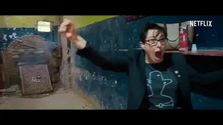 Trailer thumbnail