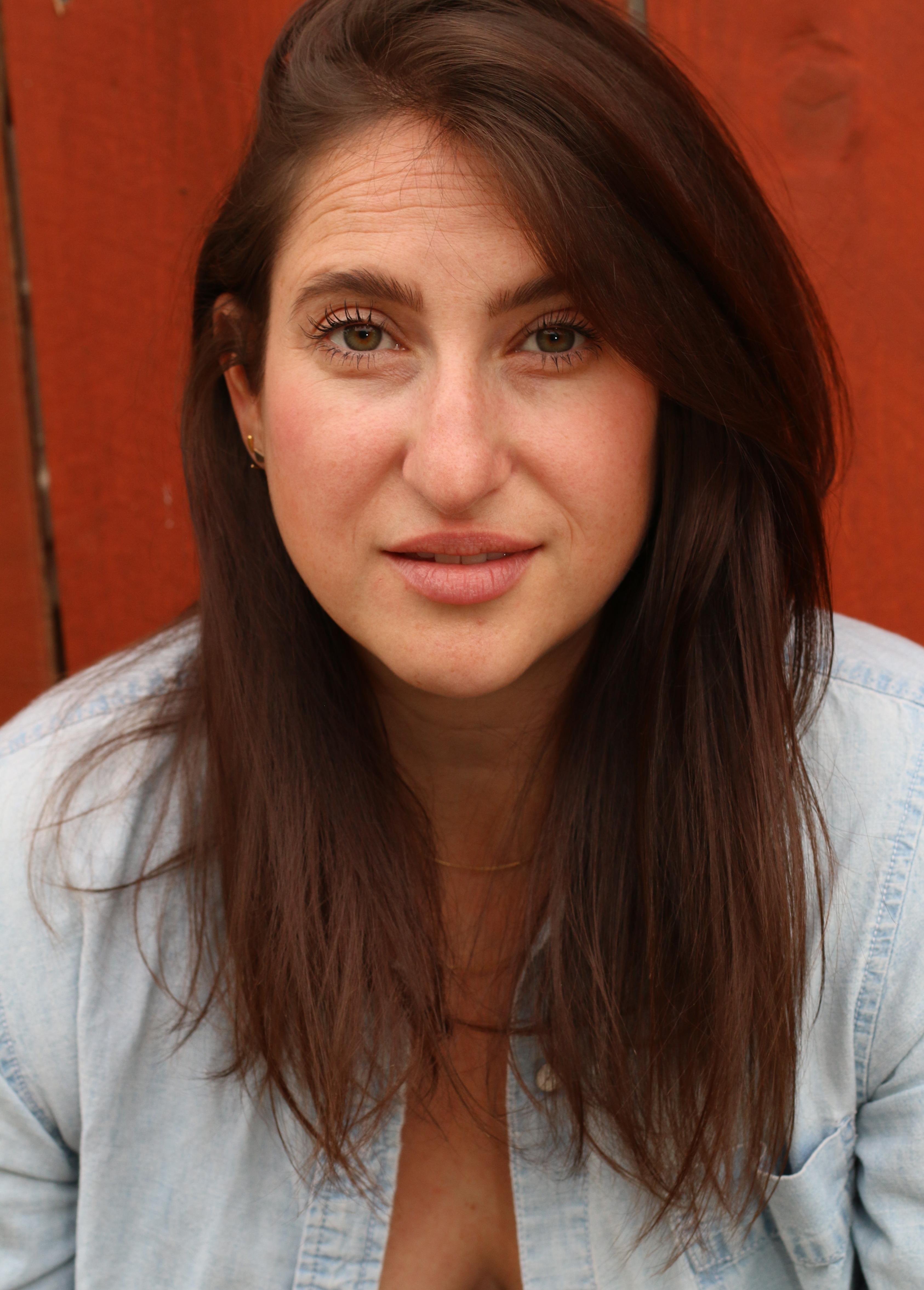 actor Danya LaBelle large photo