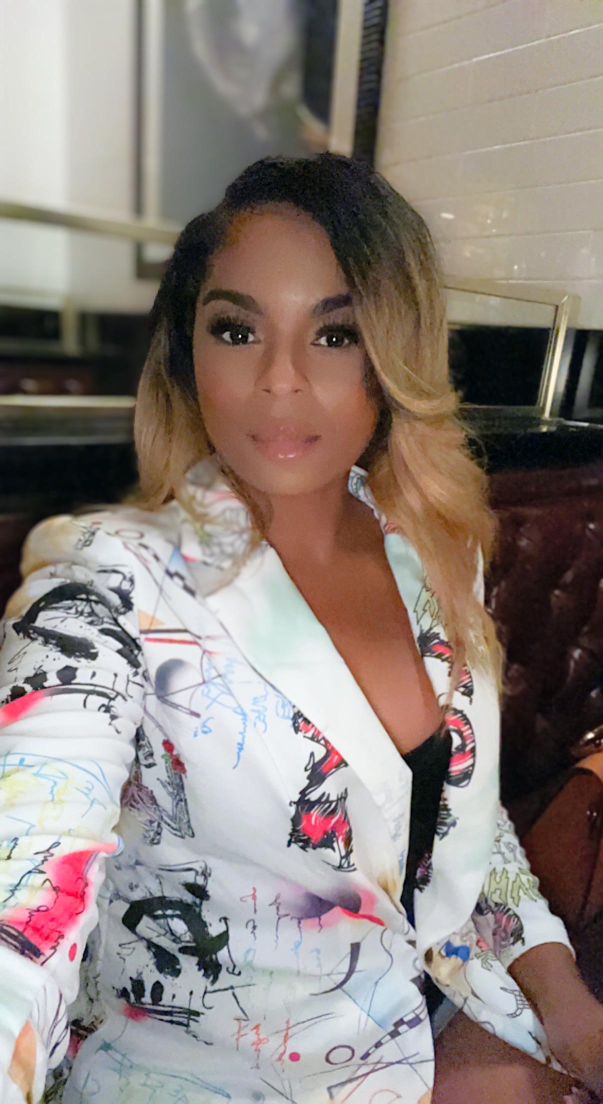 actor Sheena Nykol large photo