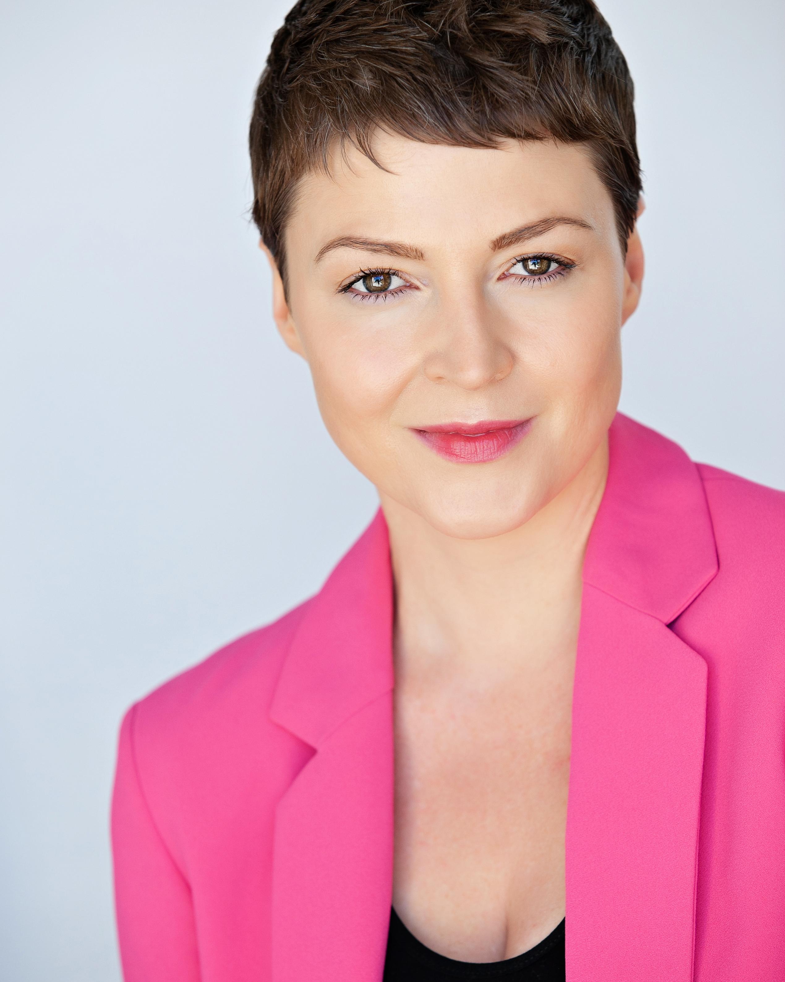 actor Ischa Bee large photo