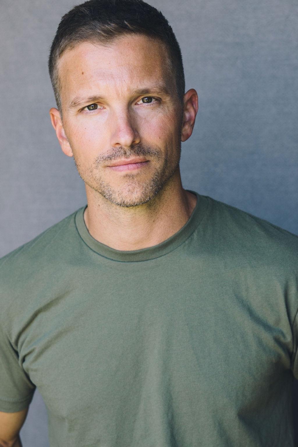 actor George Snarberg III large photo