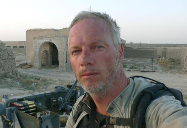 actor Sean Langan large photo