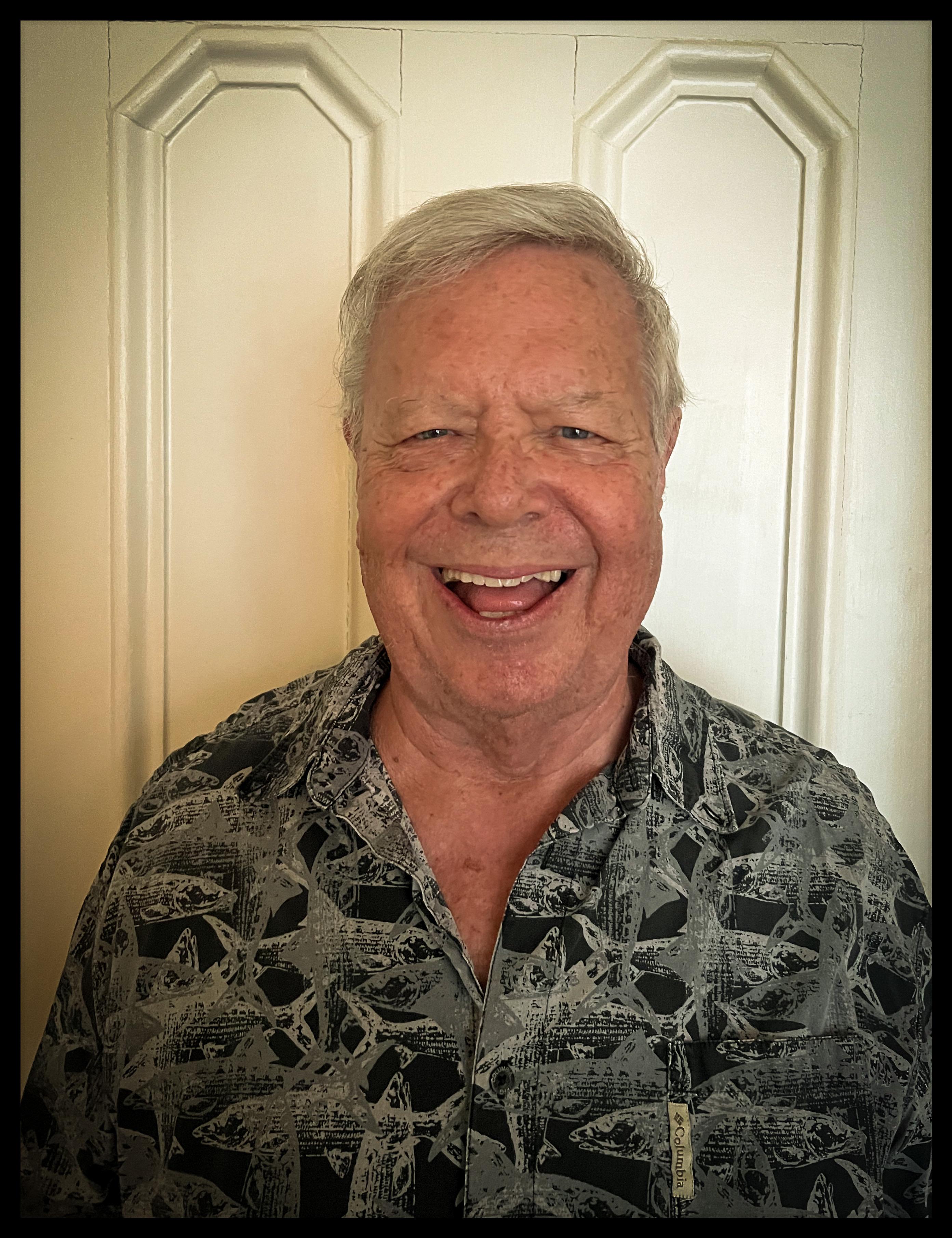 actor Paul Kosopod large photo