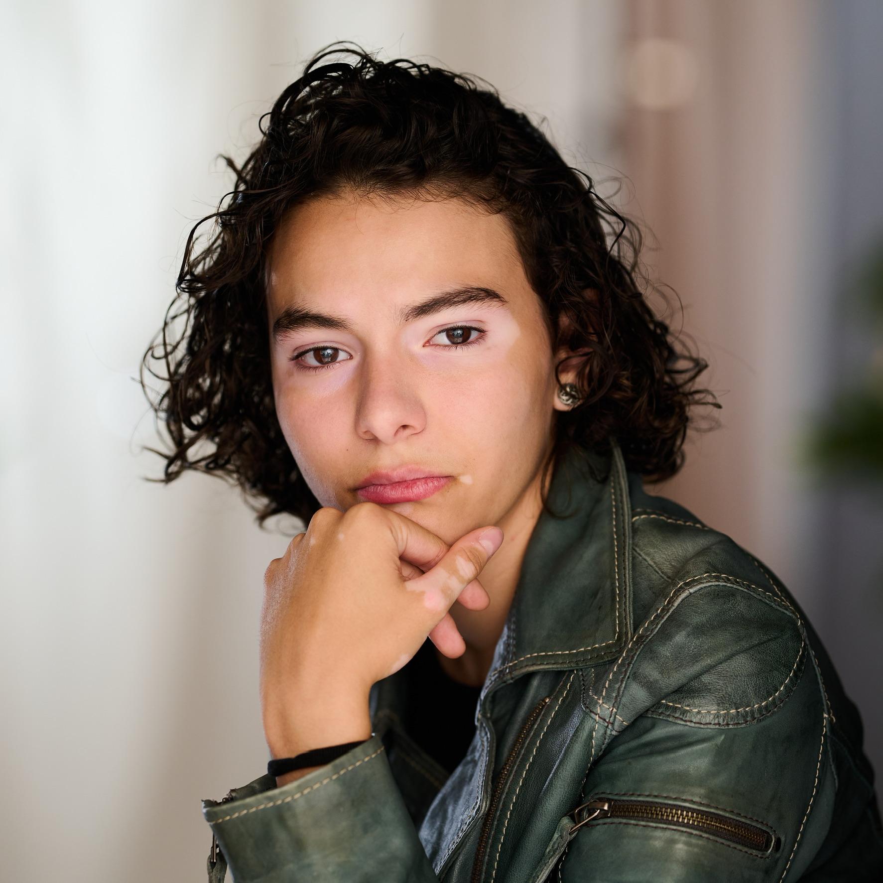 actor Grey Reich large photo