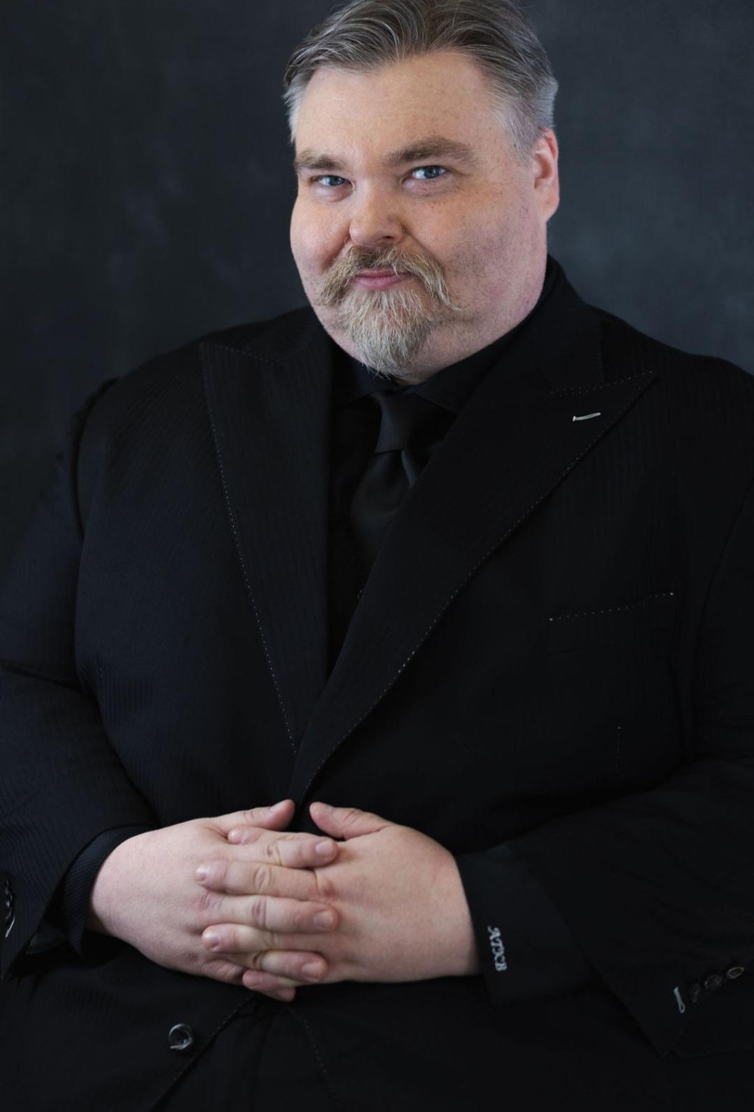 actor Aidan T.K. Baker large photo