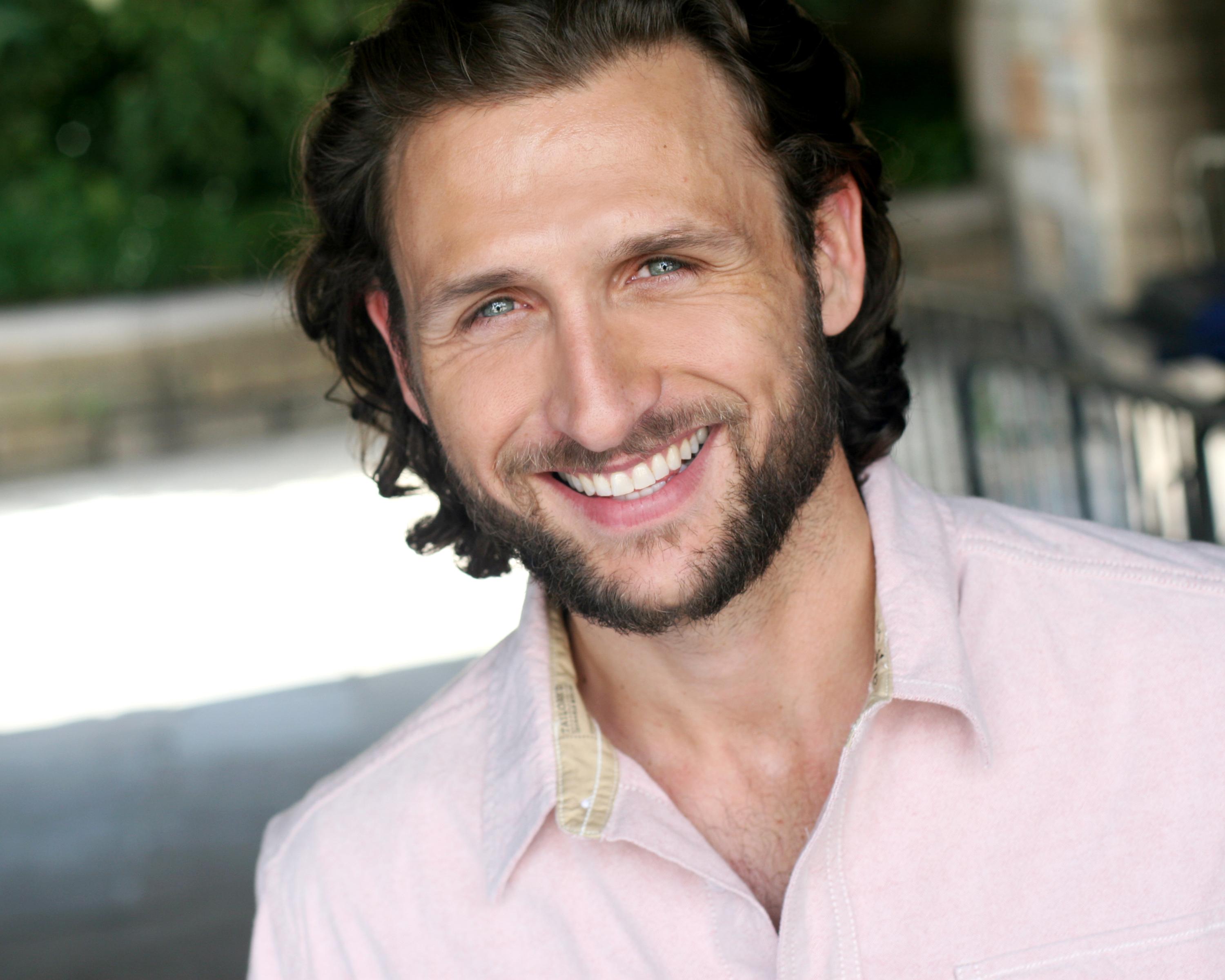 actor Wes Hager large photo