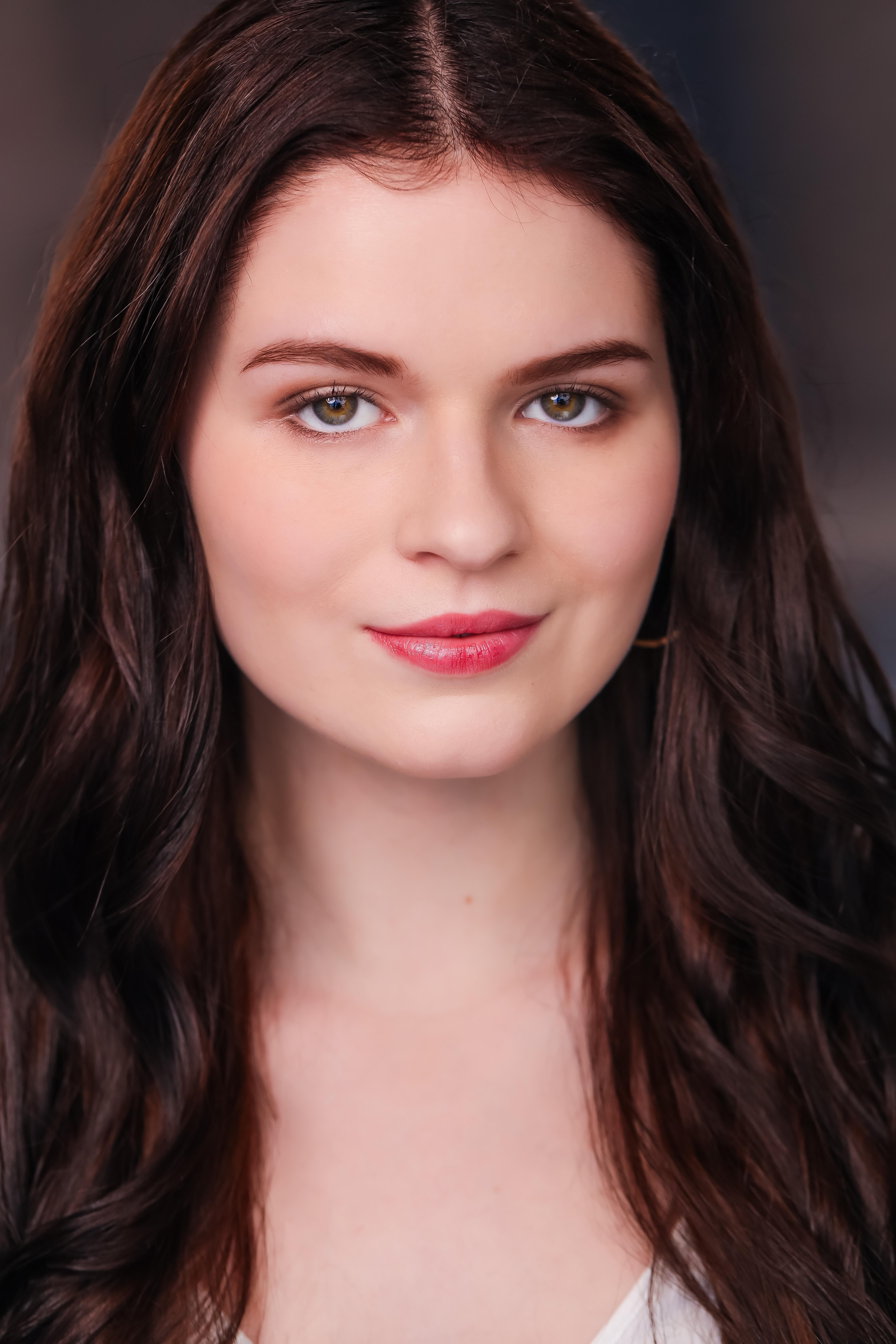 actor Macy Jacob large photo