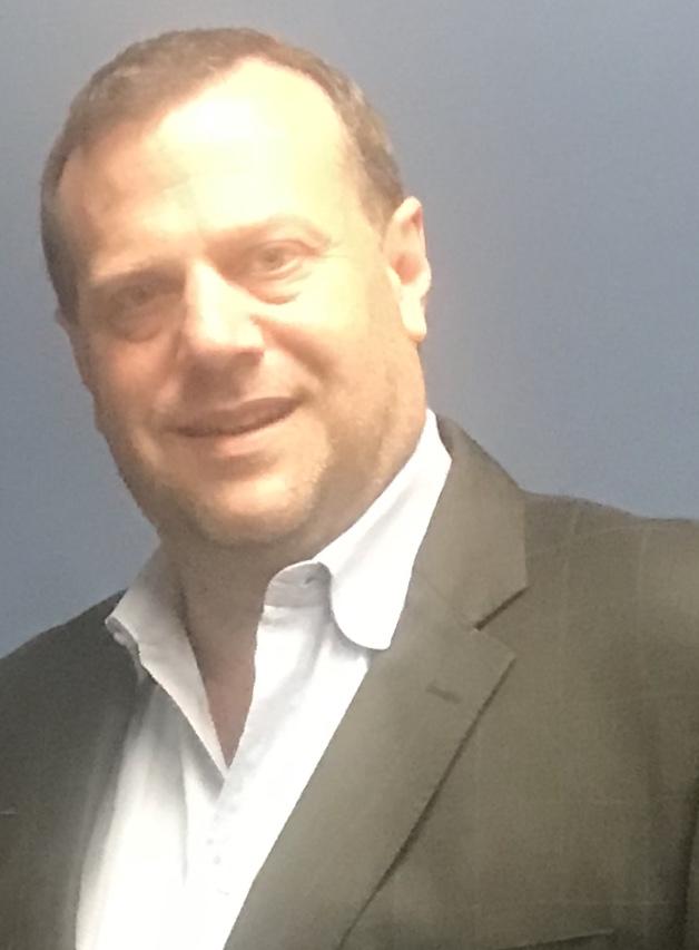 actor David Albert Pierce large photo