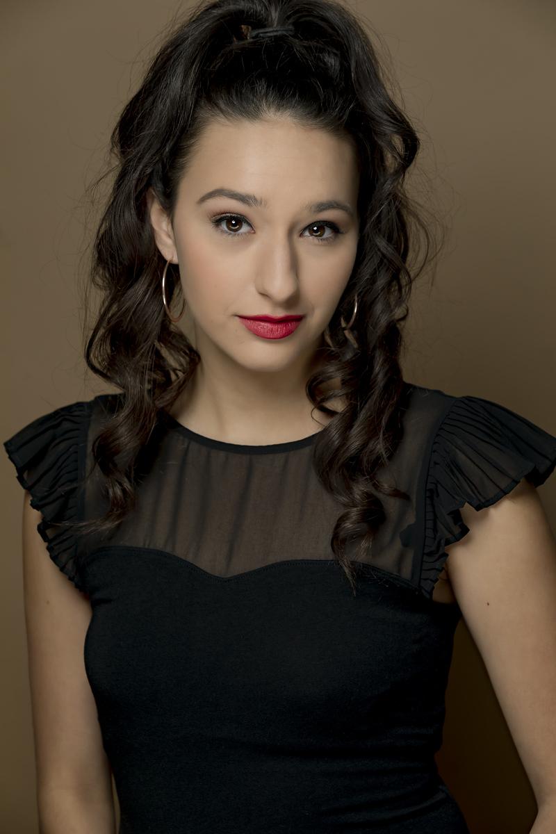 actor Olivia Noel large photo