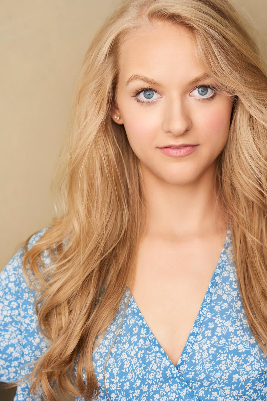 actor Rebekah Patton large photo