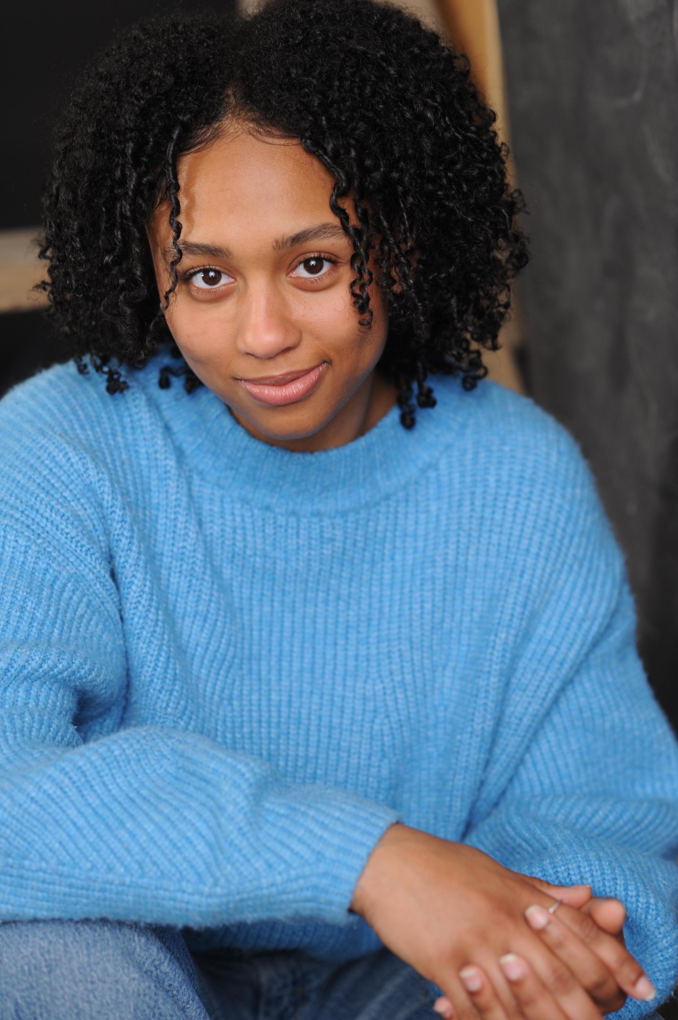 actor Odessa Rojen large photo