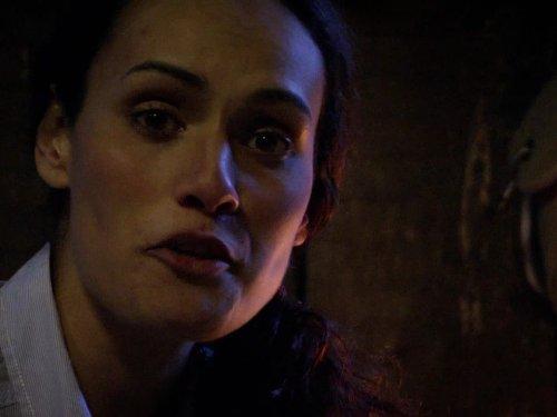 actor Mary-Ann Ochota large photo