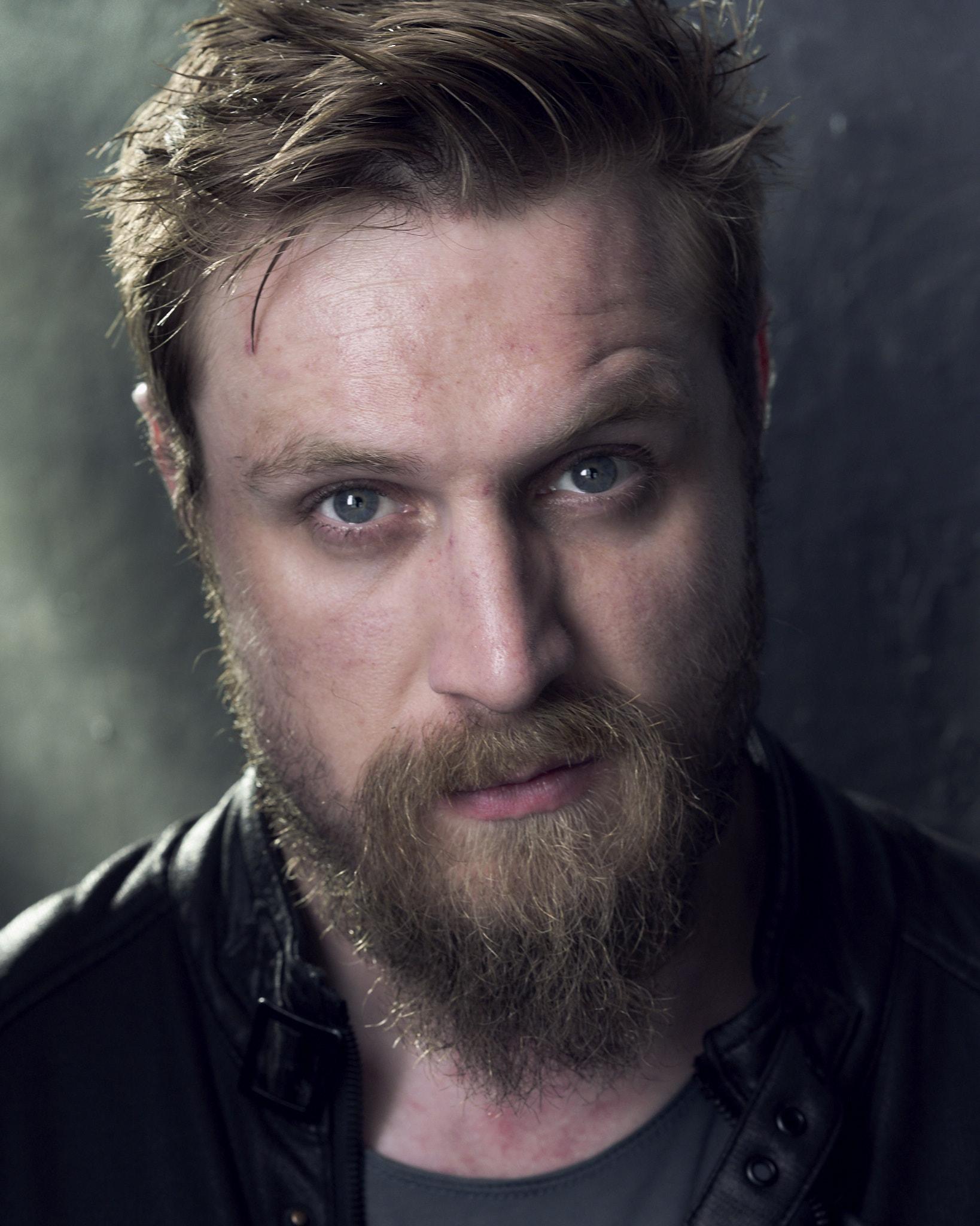 actor James Unsworth large photo