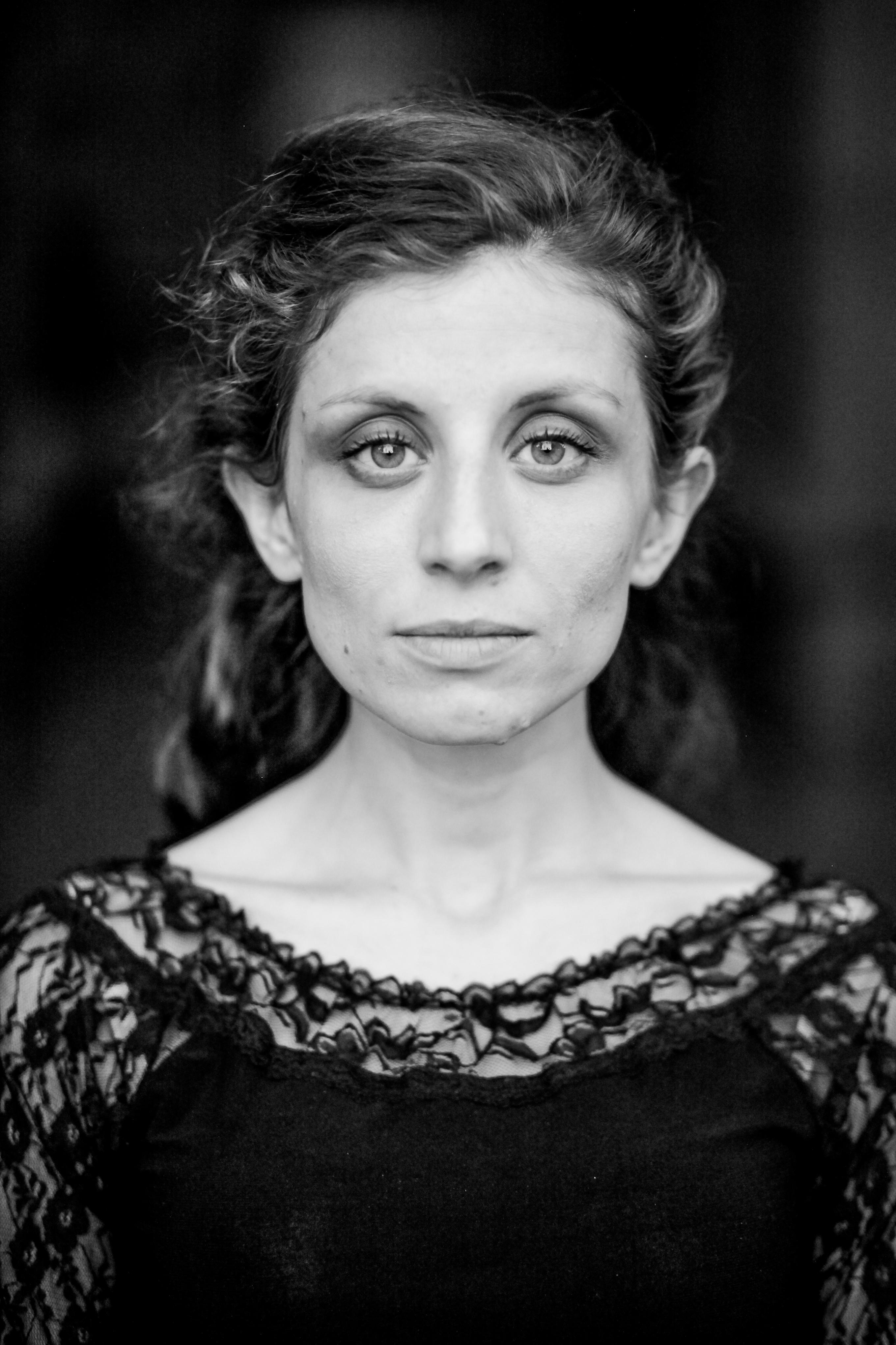 actor Irene Muscara large photo