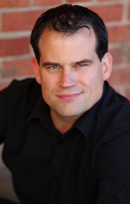 actor Chris Aanderson large photo