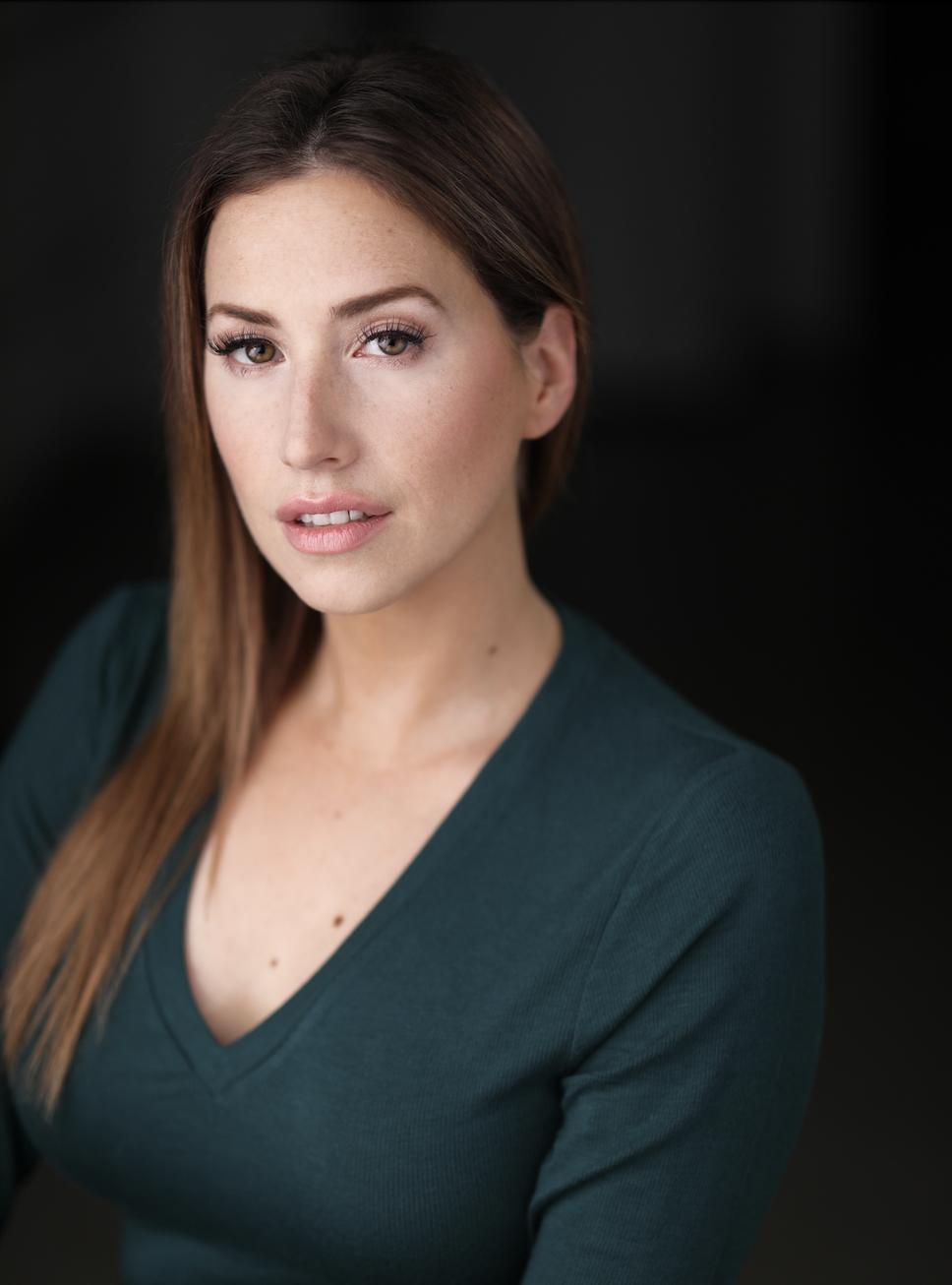 actor Tawny West large photo