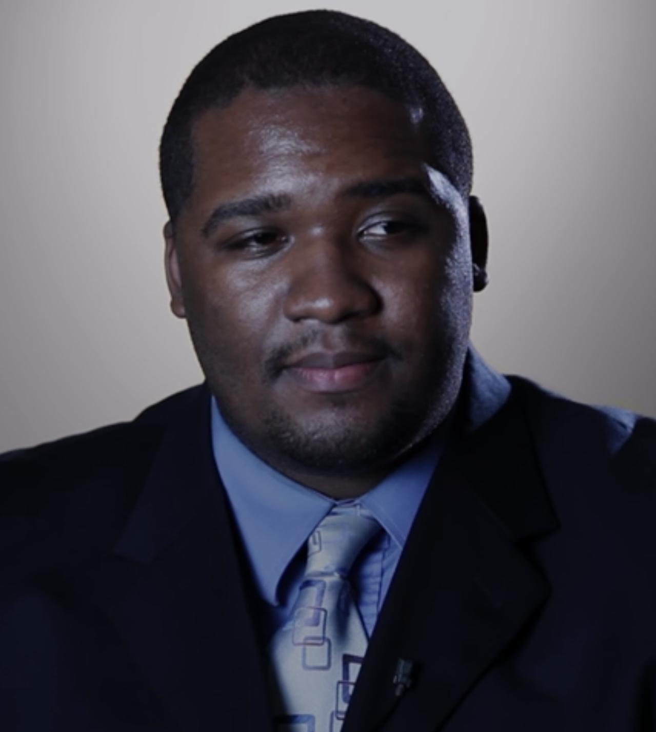 actor Anthony Dozier large photo