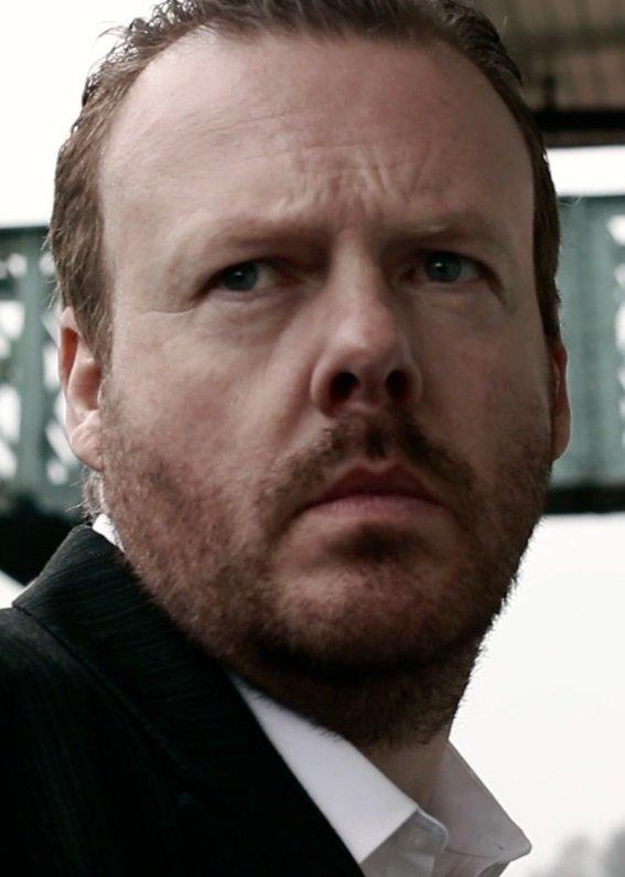 actor Dean Sills large photo