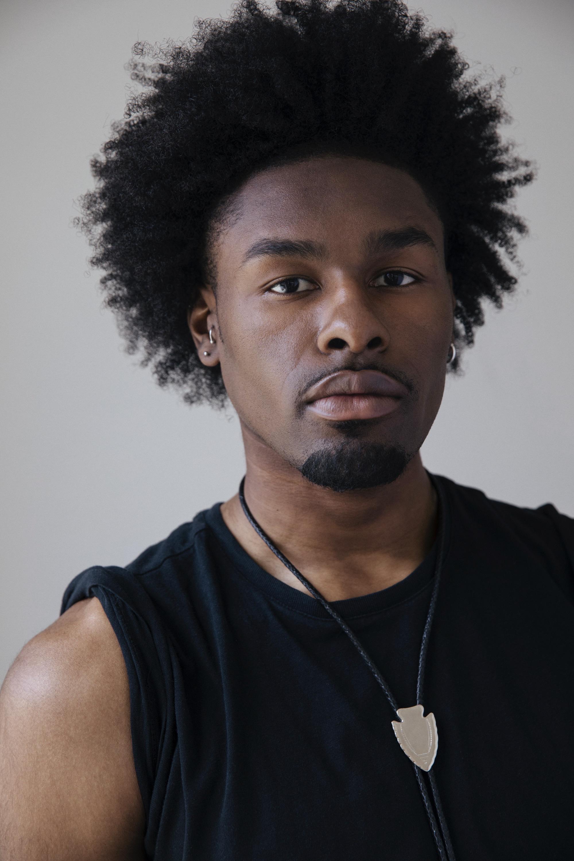 actor Darius Levanté large photo