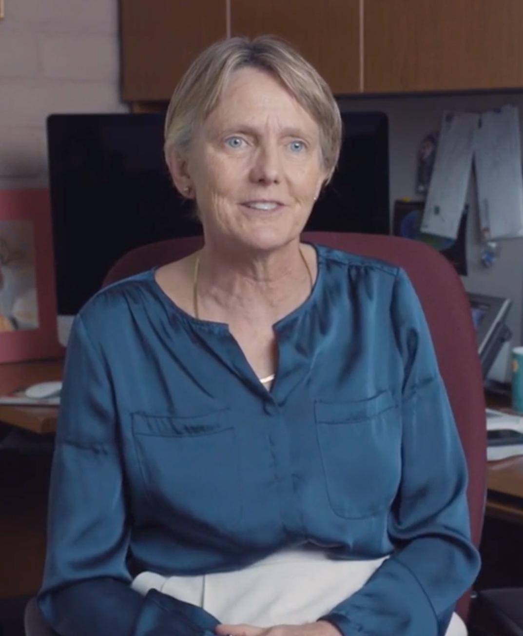 actor Suzanne Dodd large photo