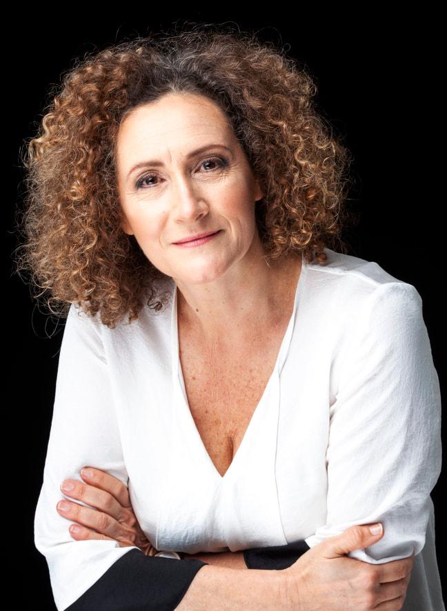 actor Luísa Cruz large photo