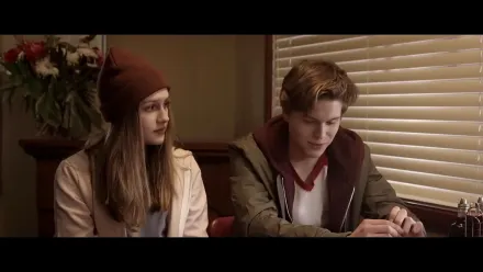 Trailer thumbnail