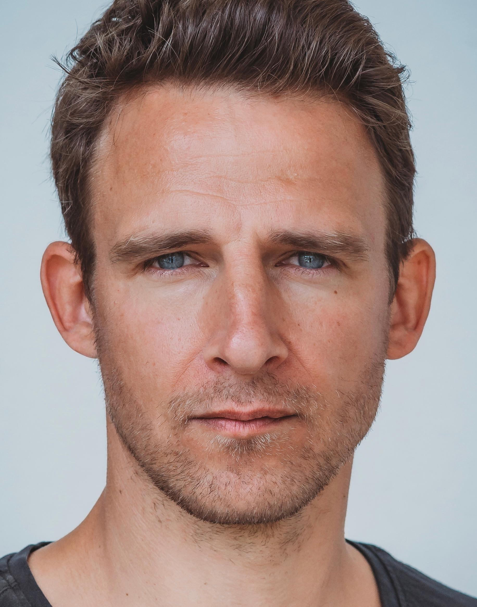 actor Heiko Schaffartzik large photo