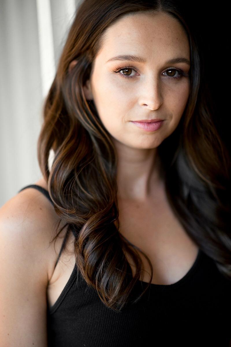 actor Taryn Beadman large photo