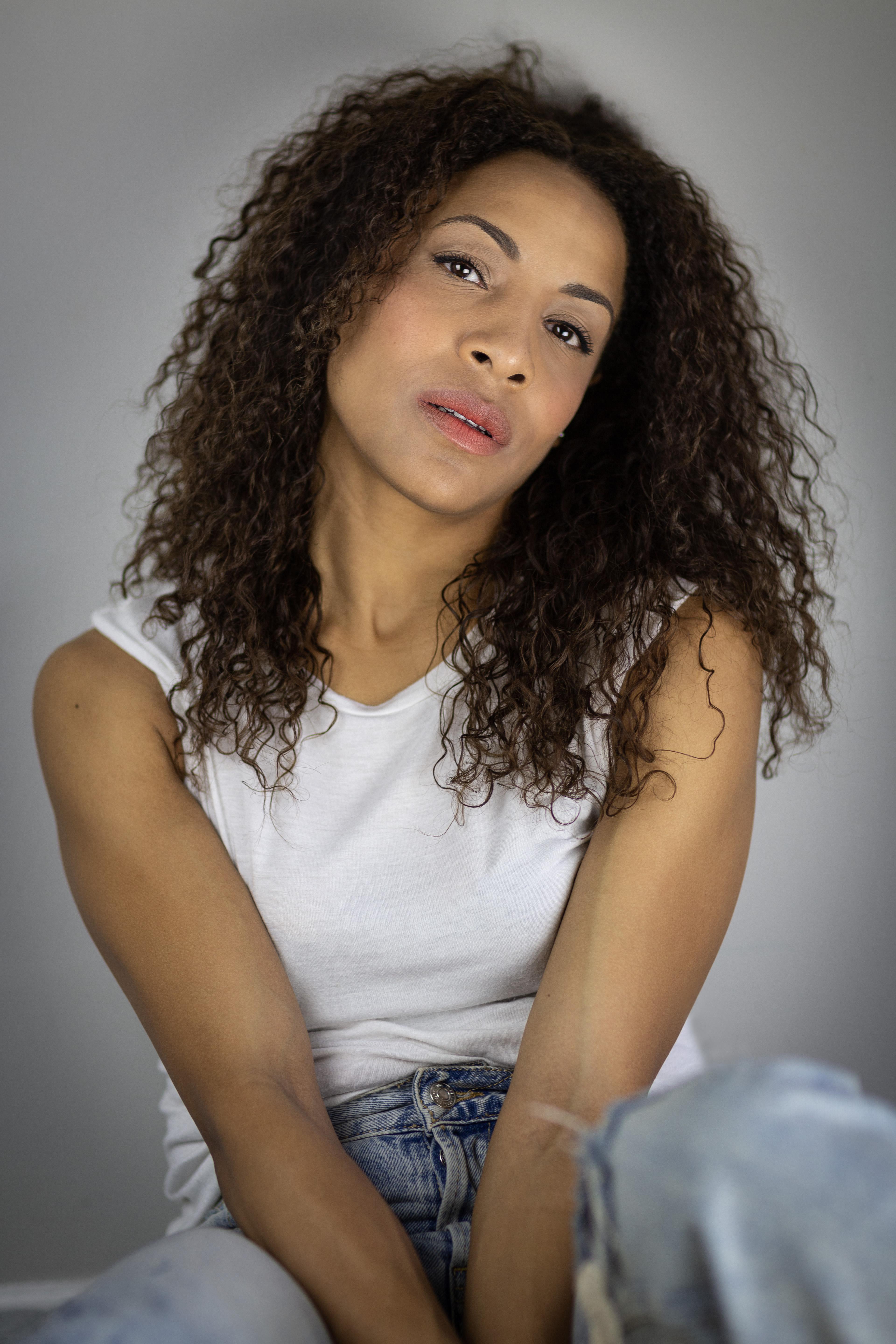 actor L.A. Sweeney large photo