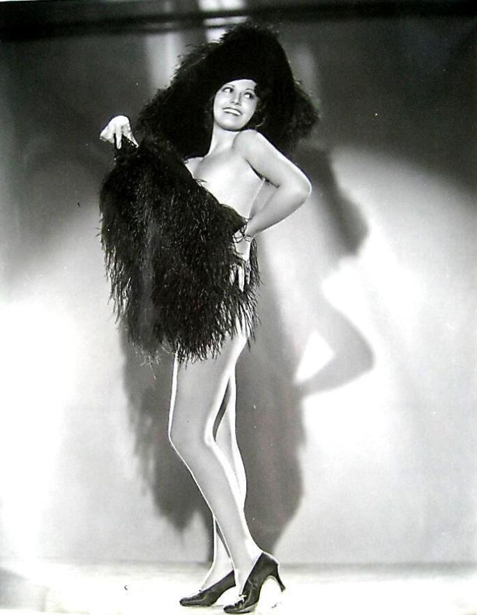 actor Doris McMahon large photo