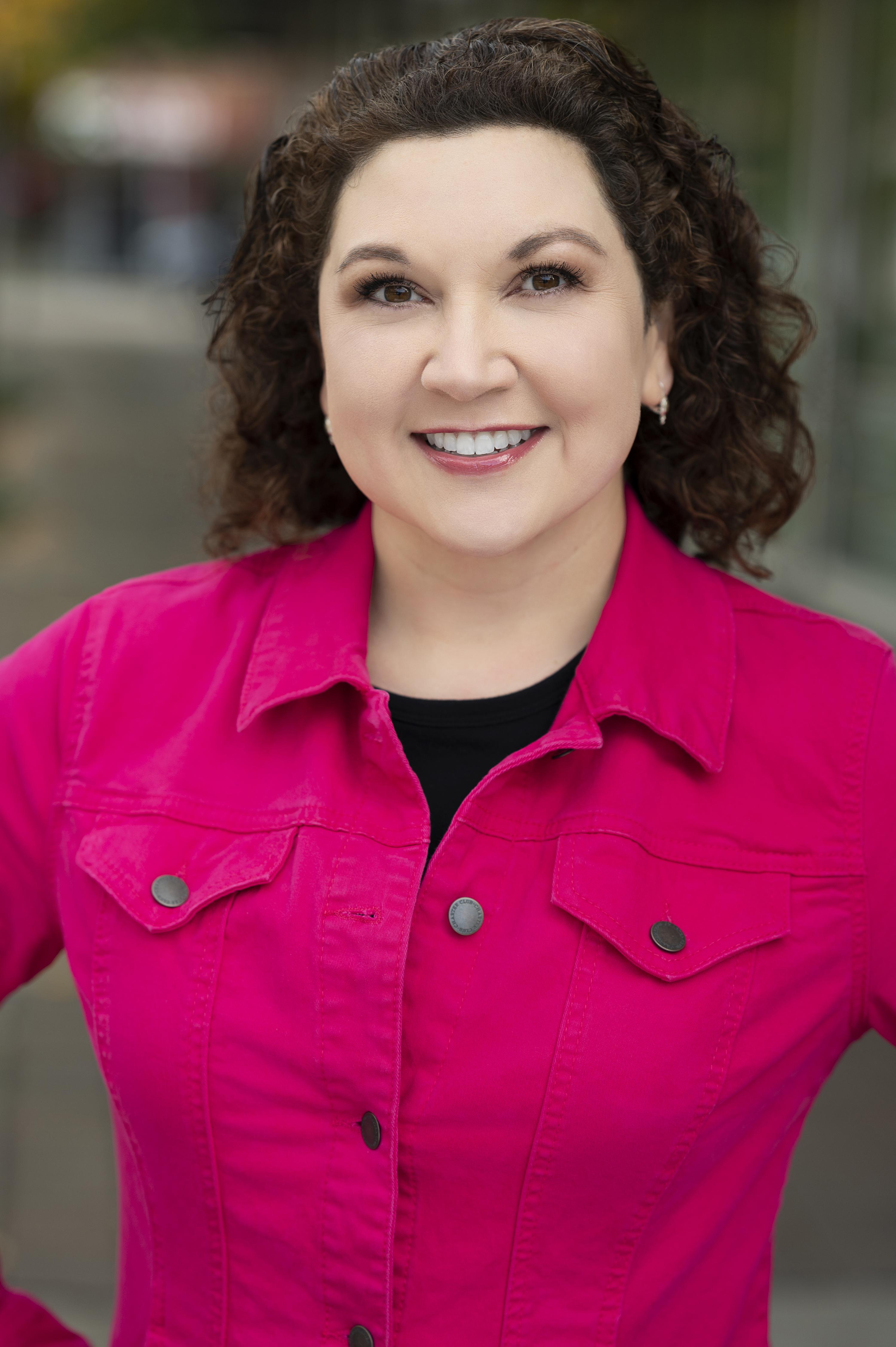 actor Ingrid Sanai Buron large photo