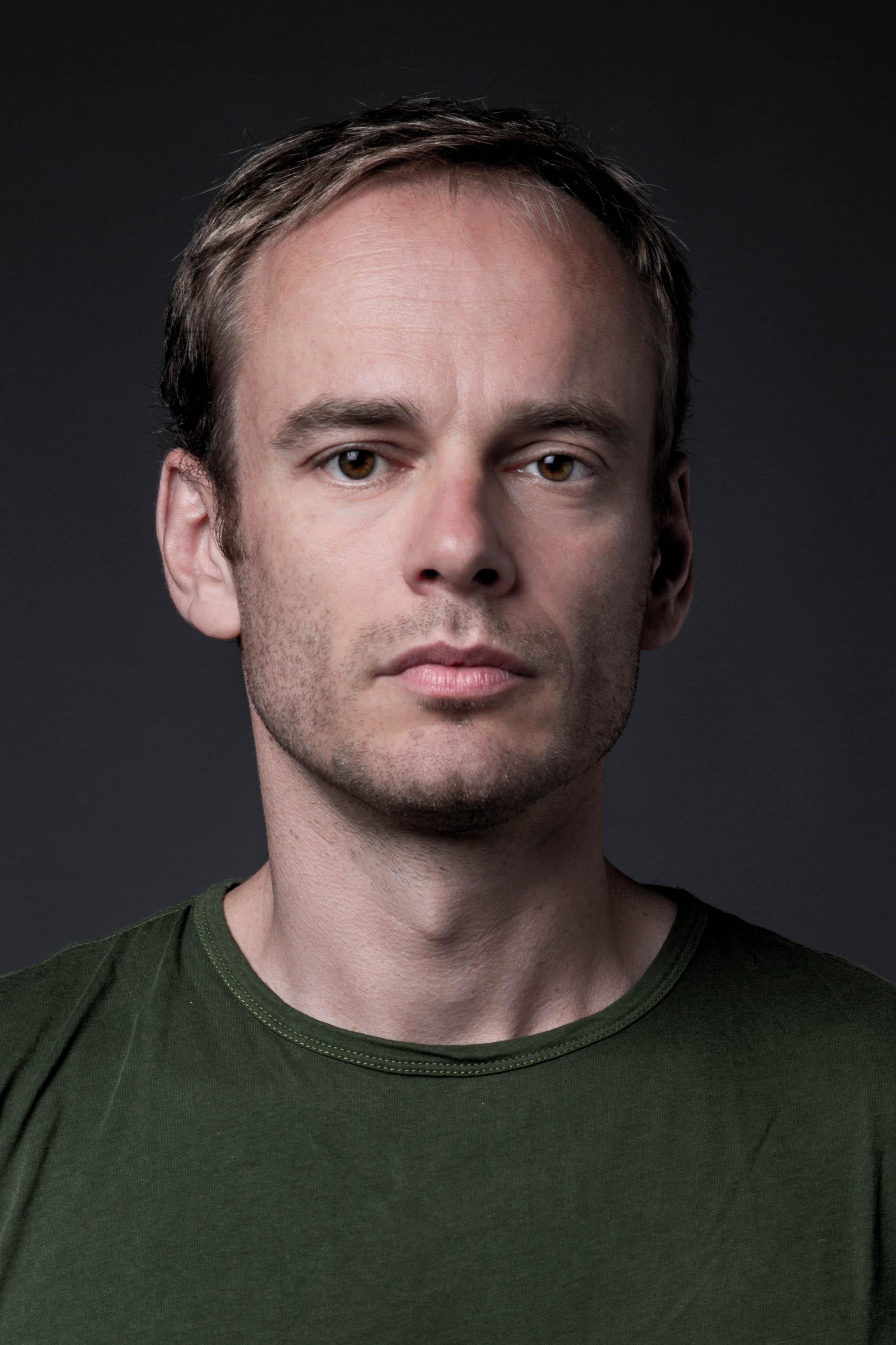 actor Thomas Ryckewaert large photo