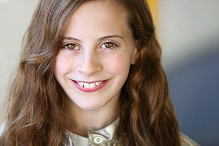 actor Georgia Cook large photo