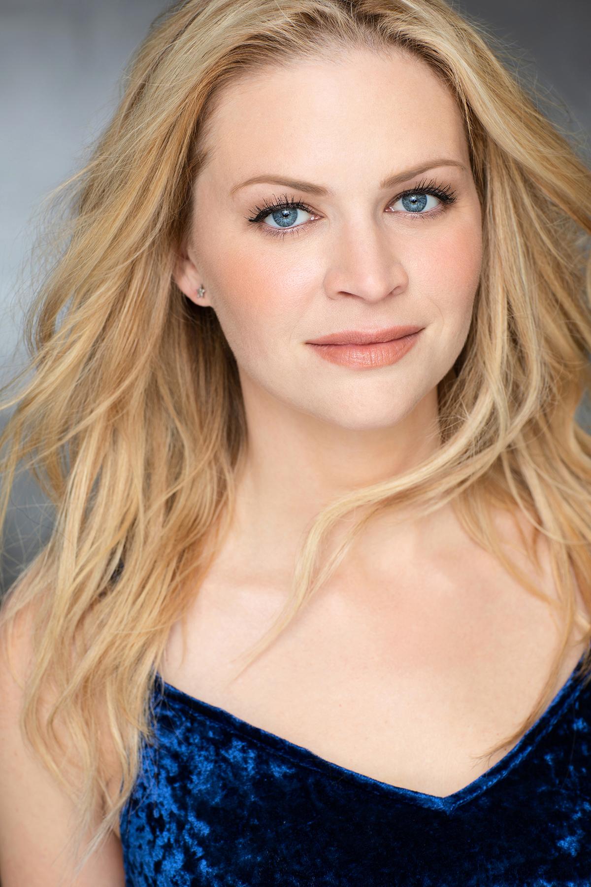 actor Vanessa Giordano large photo