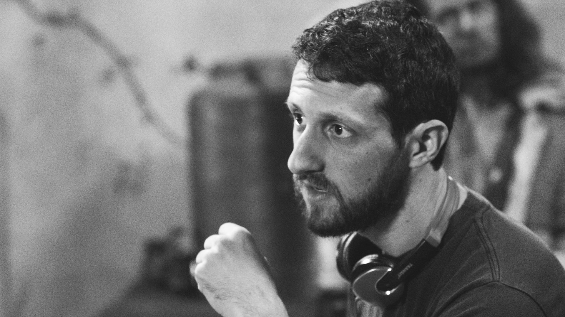 actor Max Isaacson large photo