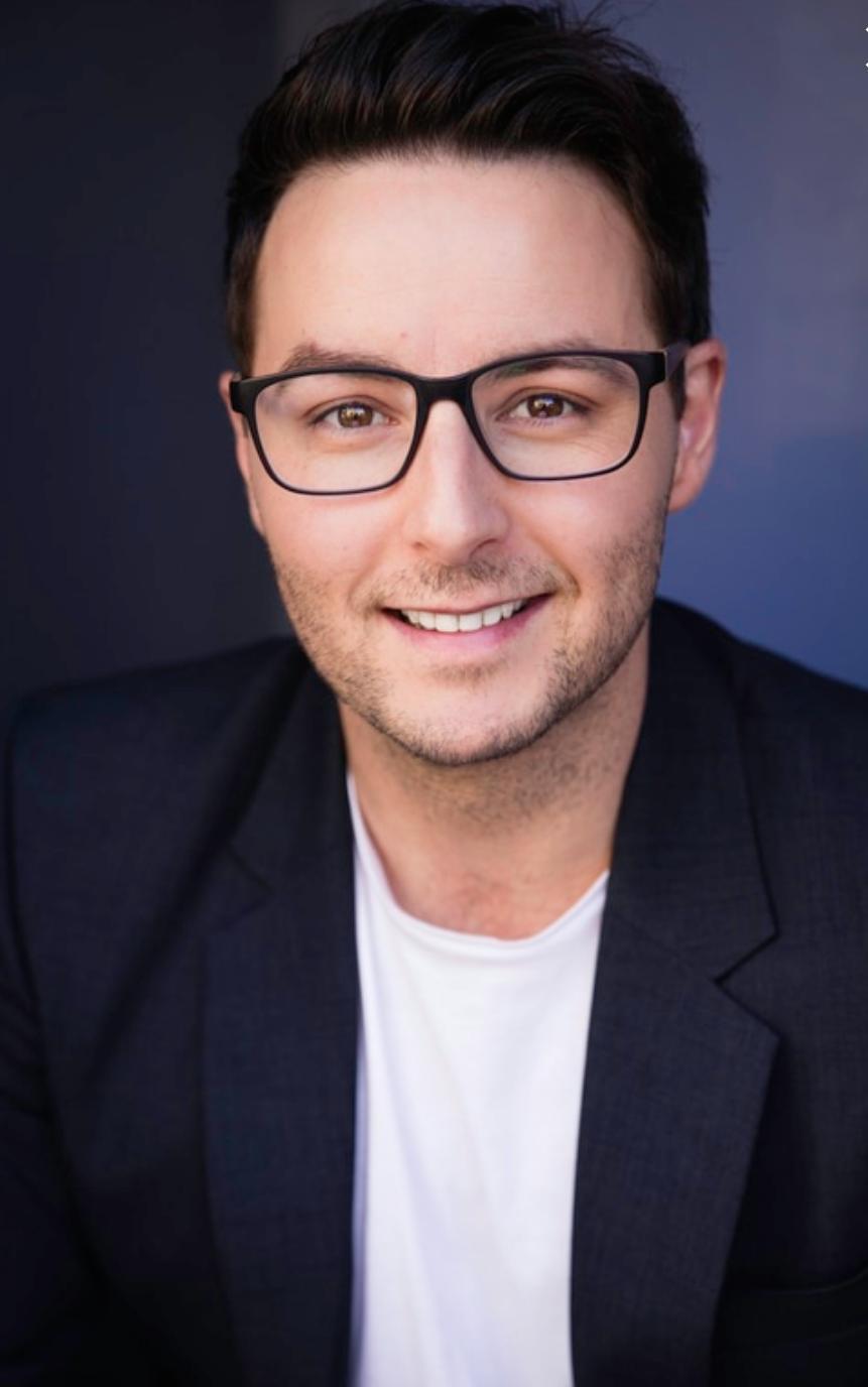 actor Brett Rogers large photo