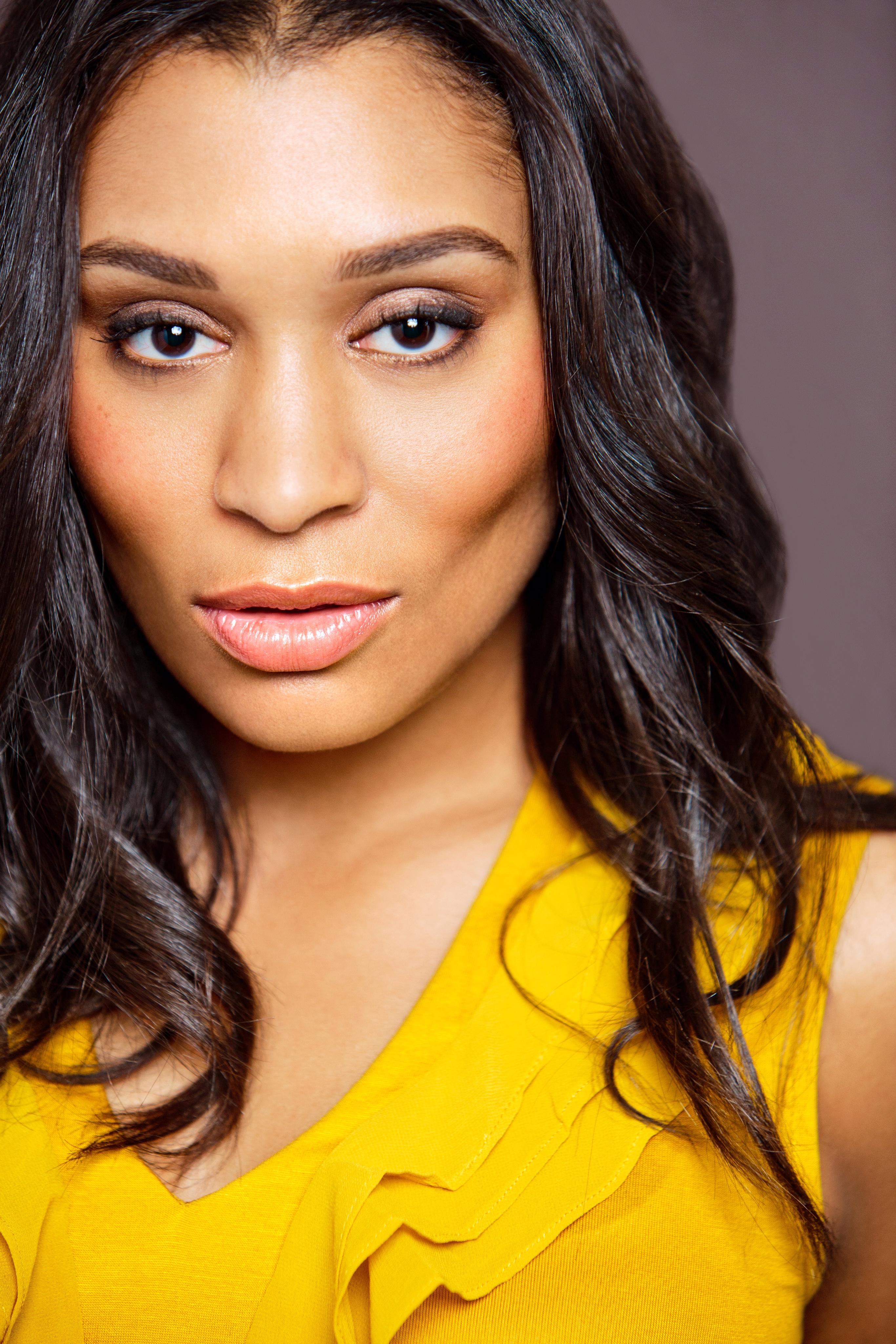 actor Daffany McGaray Clark large photo