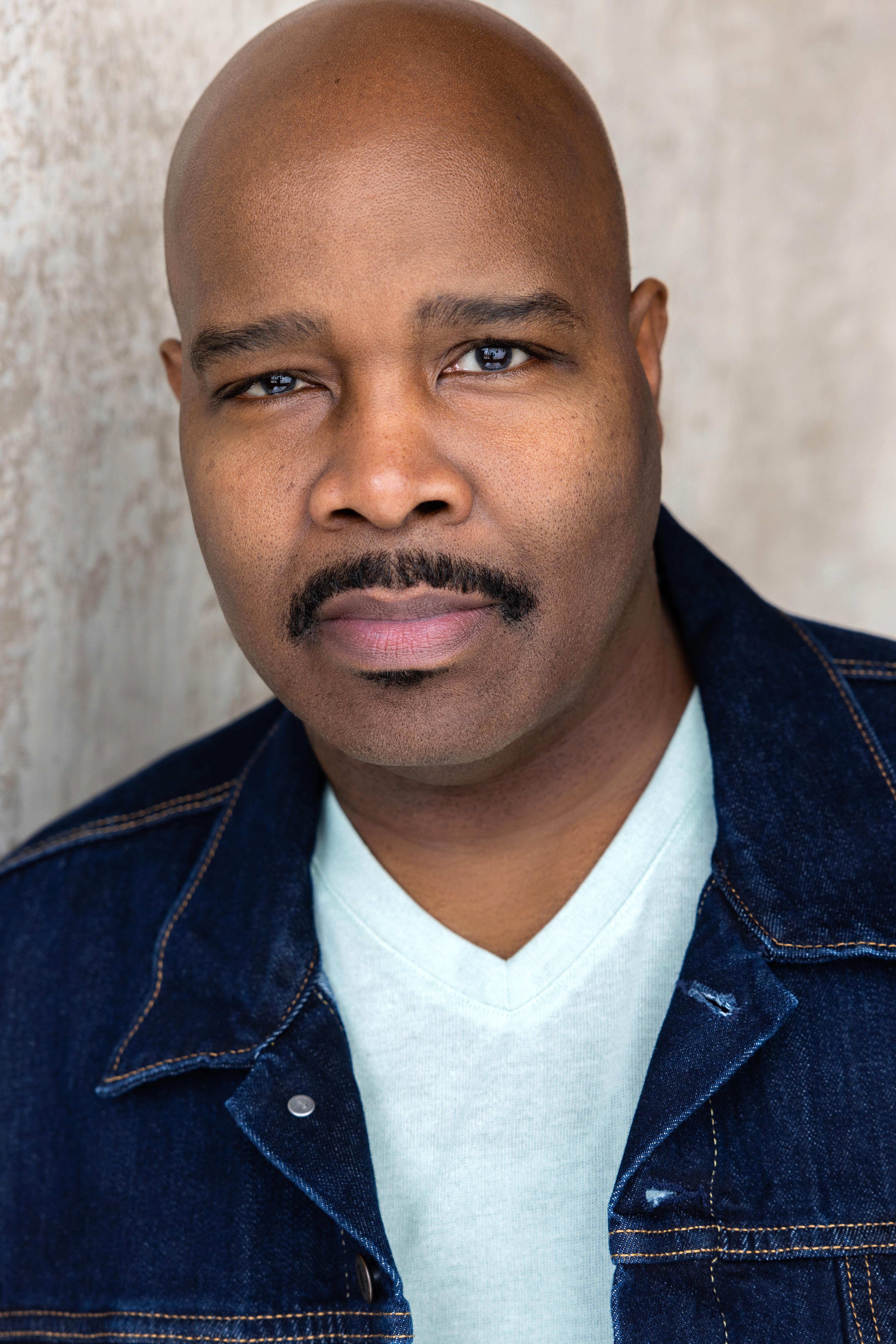 actor Regie Cashaw large photo