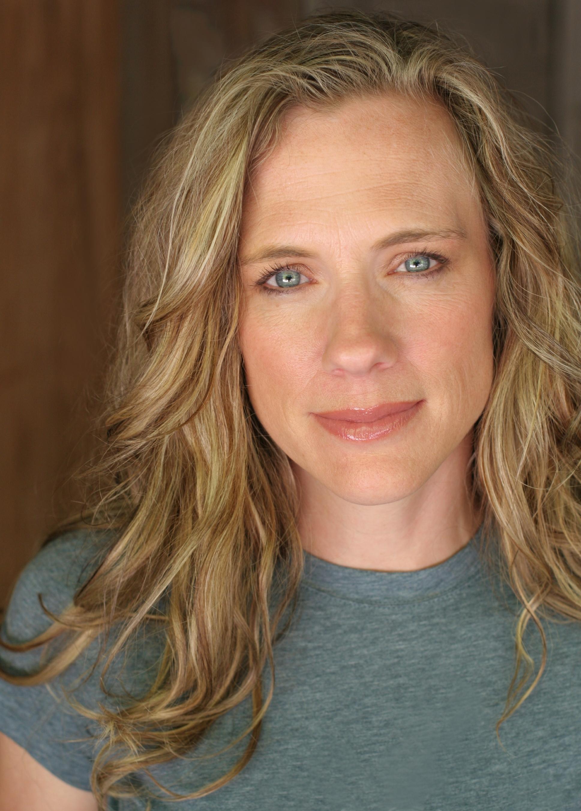 actor Angel Pierce large photo