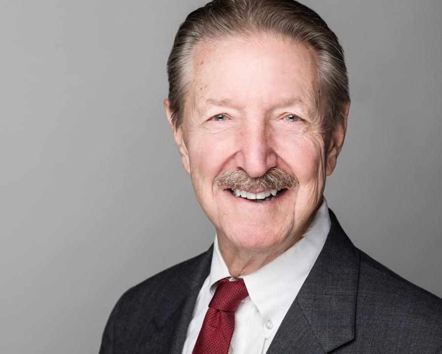 actor John Lina large photo