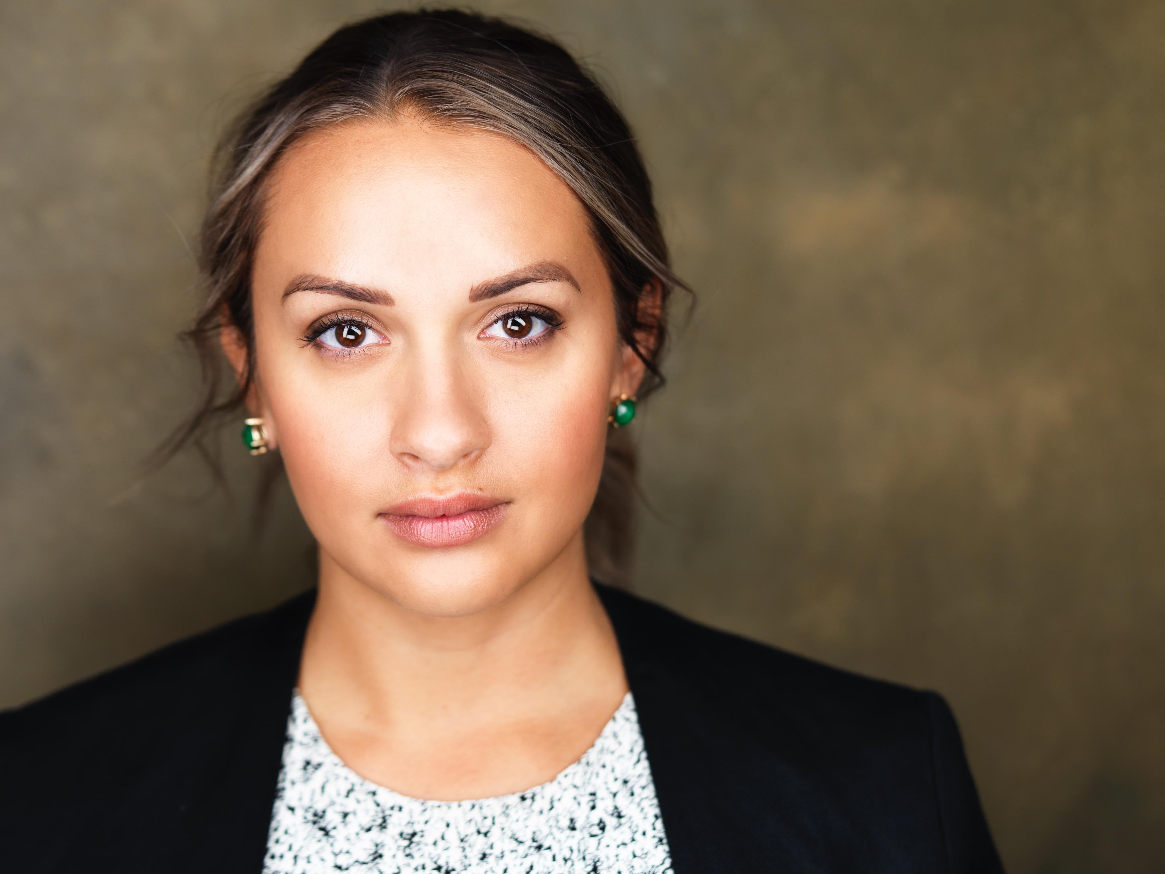 actor Shannon Hamm large photo