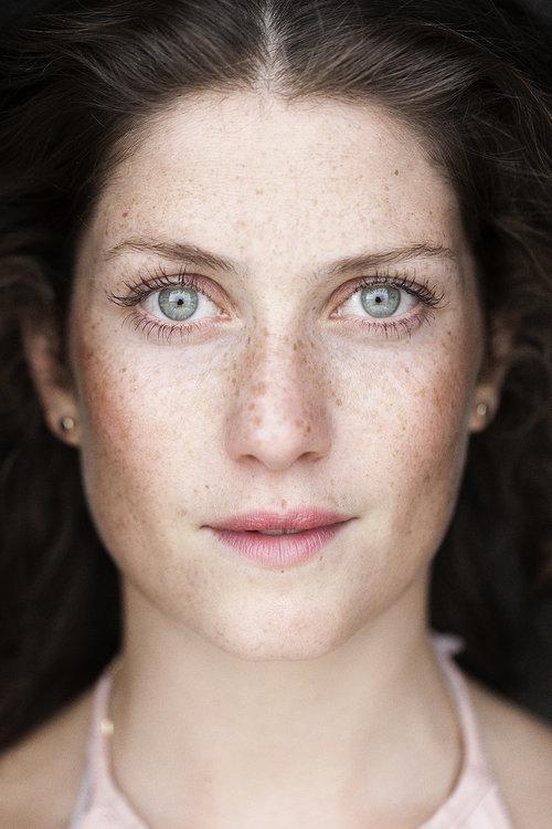 actor Anna Berentina large photo