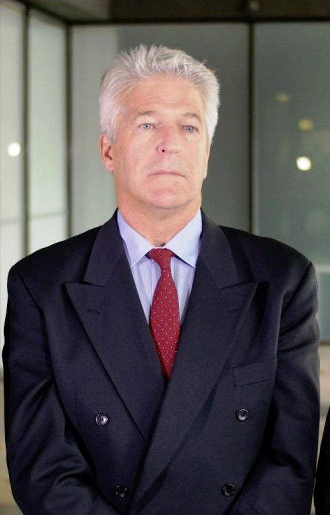 actor Steve Gration large photo