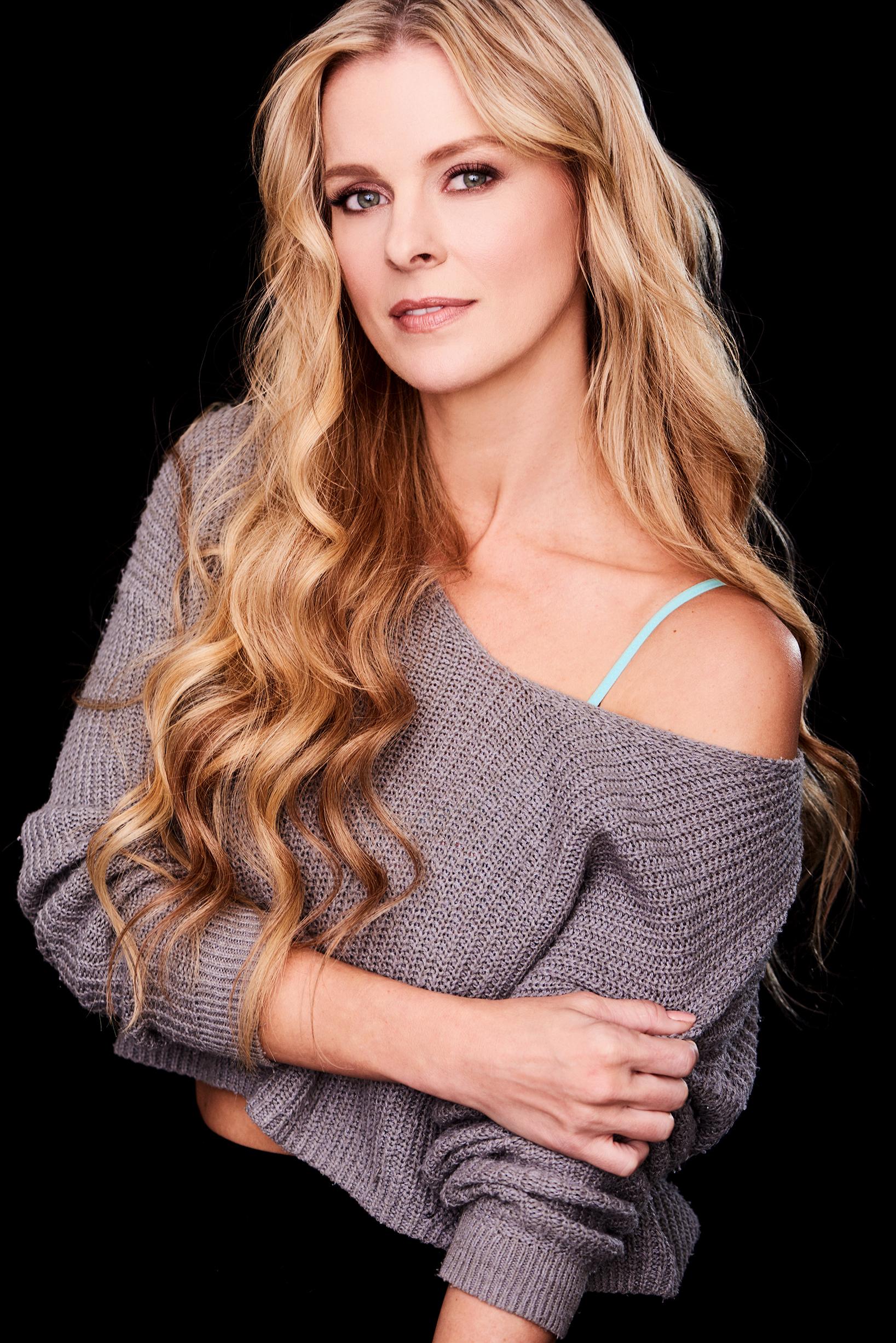 actor Kristyn Green large photo