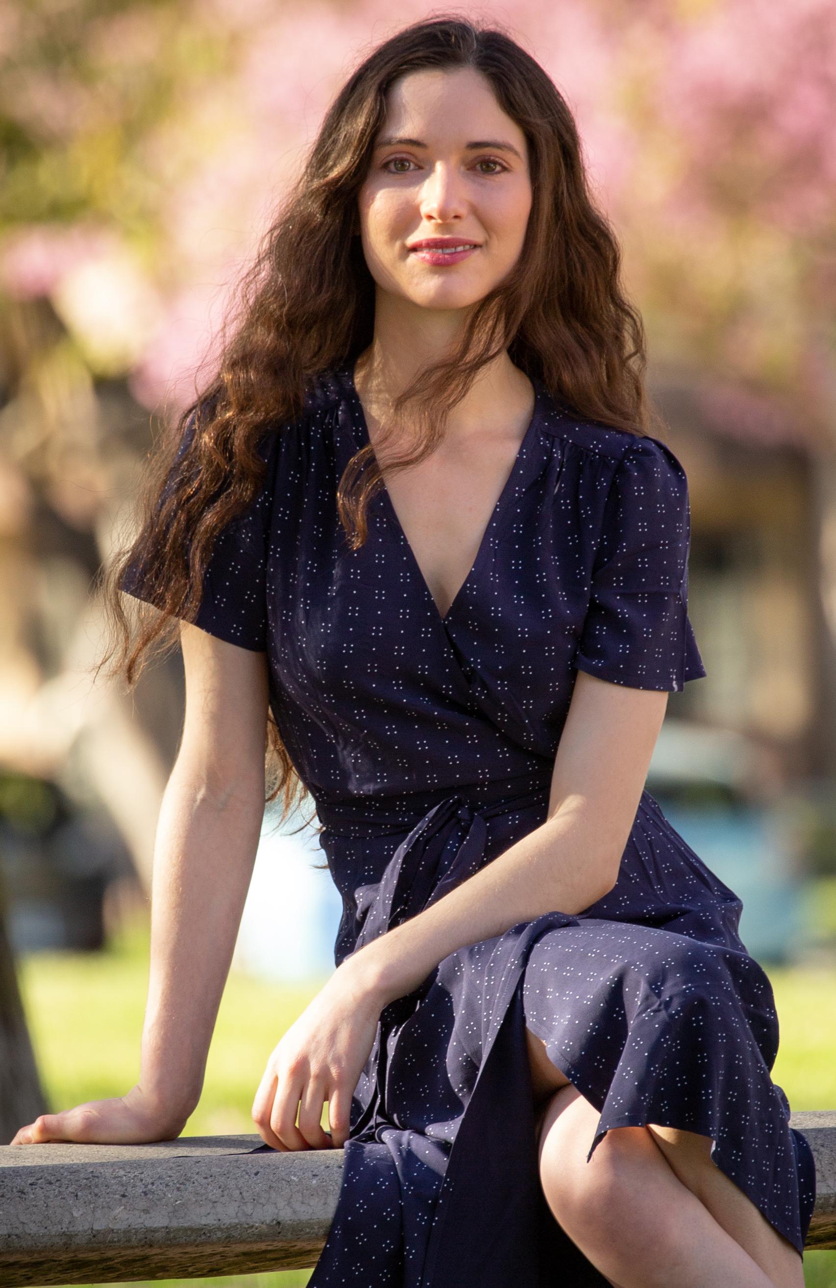 actor Andrea Geones large photo