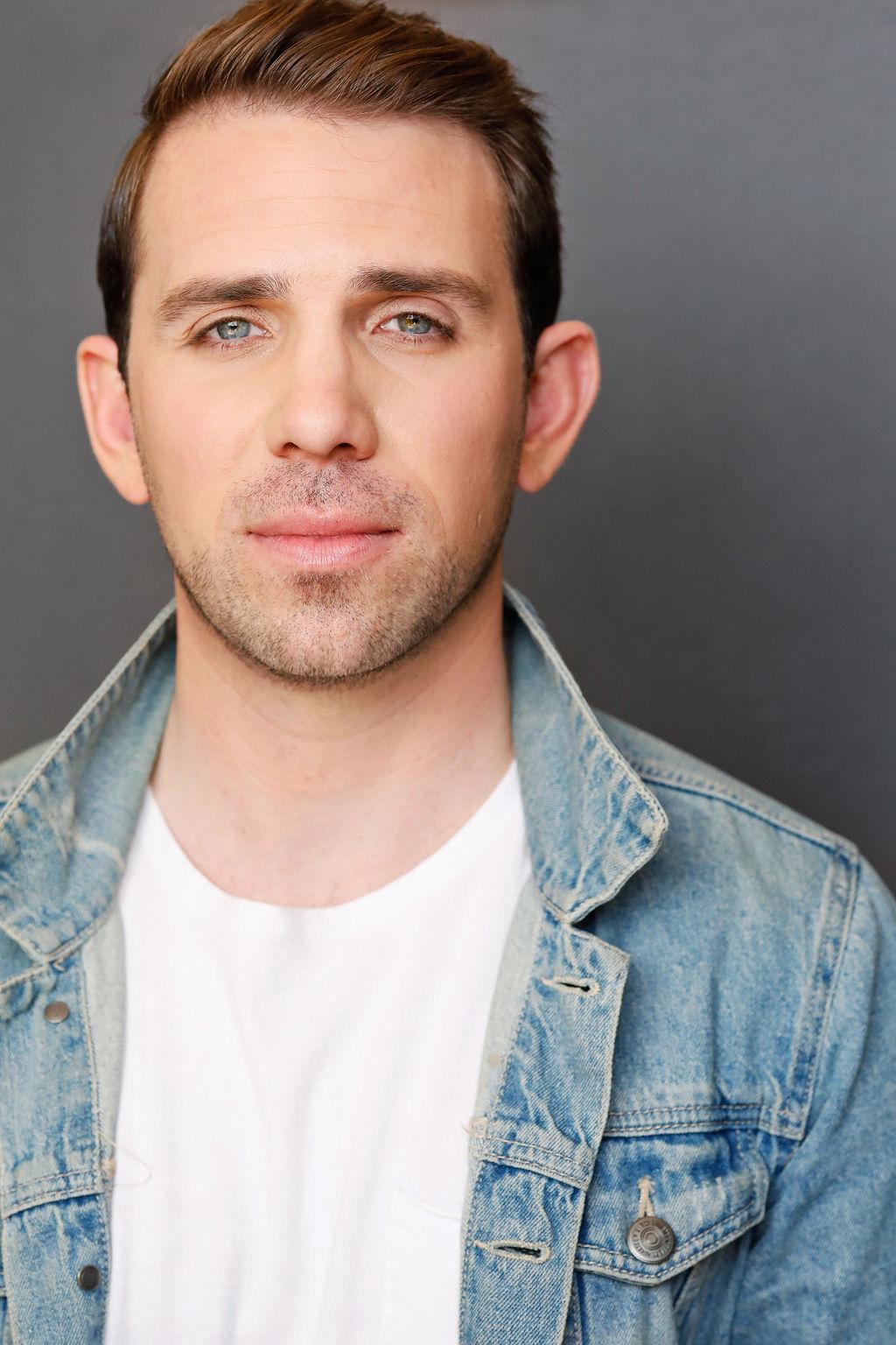 actor Zach Silverman large photo