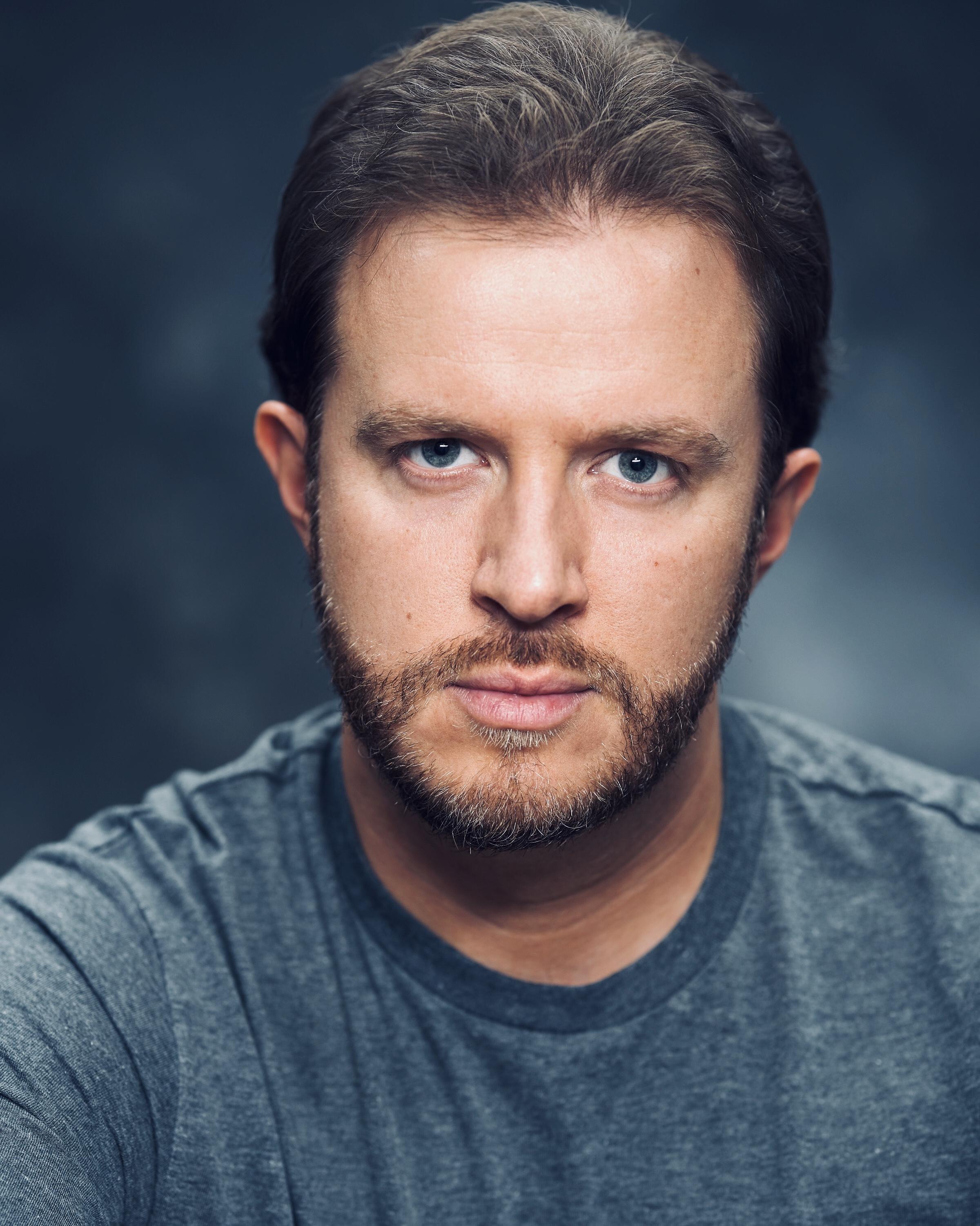 actor Wayne David large photo